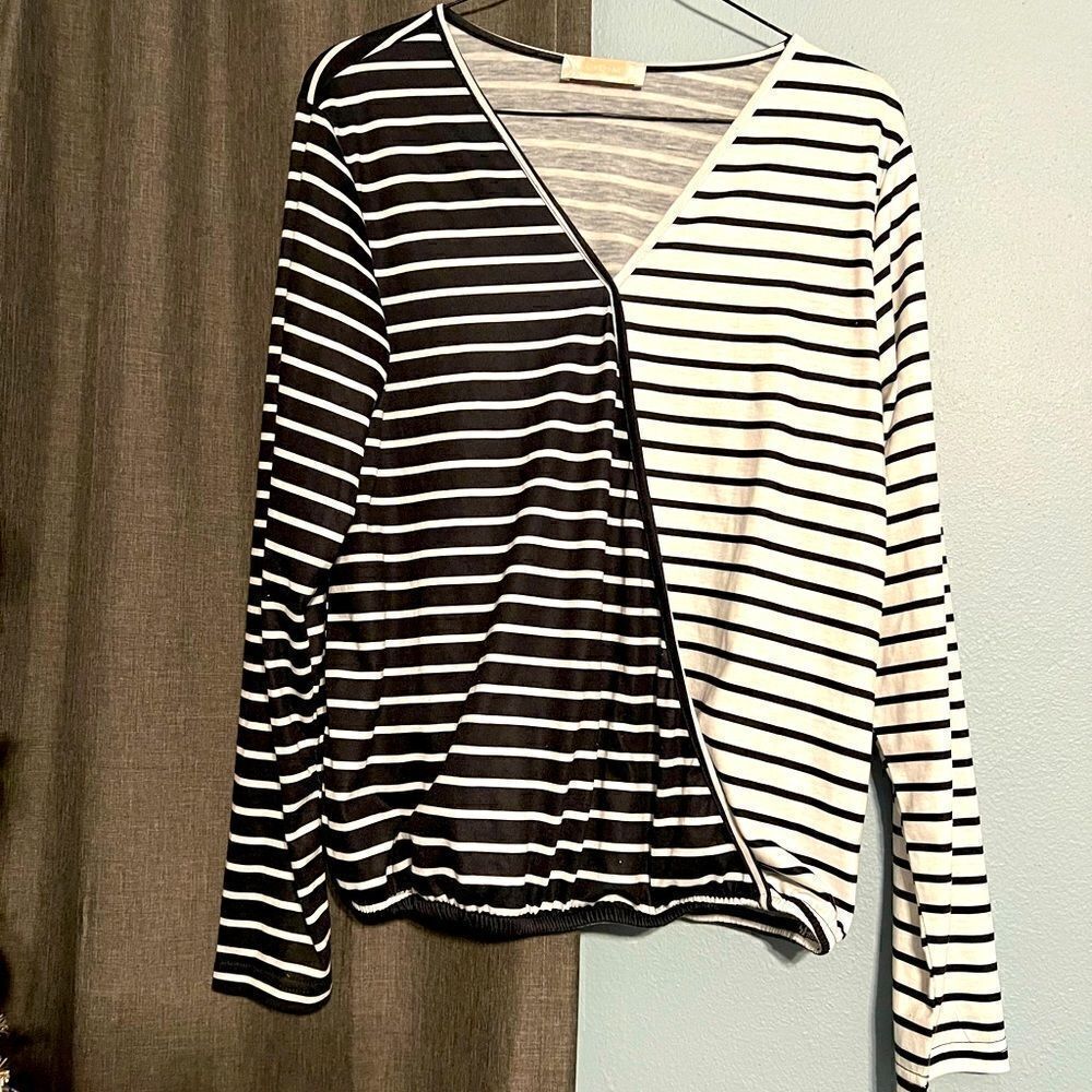 C + D + M Two Tone Stripe Black And White Wrap Top Women's Size Small